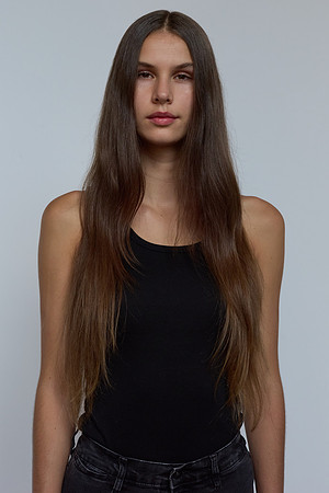 Lauren Headshots3009