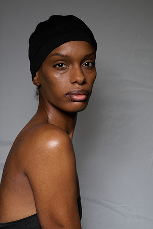 Ebony Headshots2534