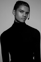 Malik TRC_6677 1 2 1