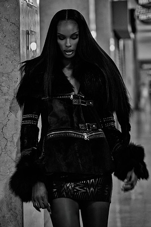 LuLu James TRC_8330 1