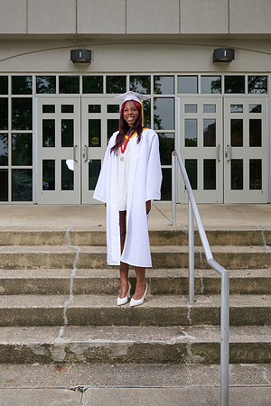 Leah and OJ Grad TRC_4101