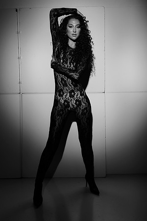 Val Pinnonla's  Fashion Session  TRS_9280