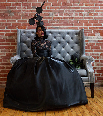 Glam in Chaos8913