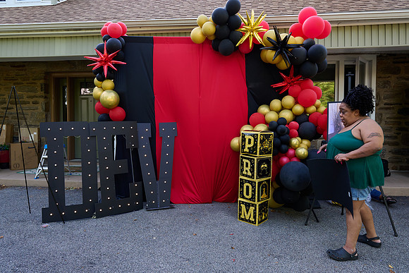 Devens promTRC_2848