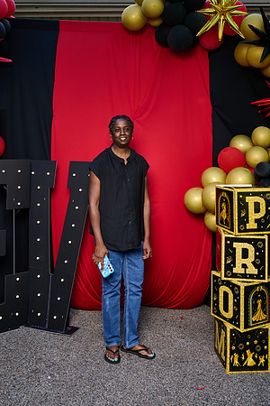 Devens promTRC_2877