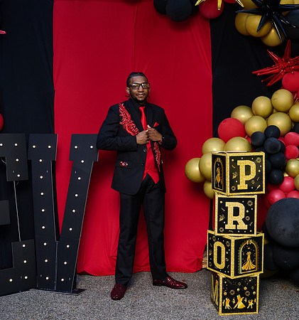 Devens promTRC_2885