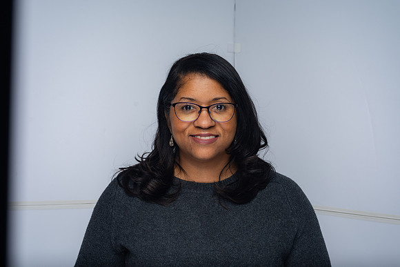 Dr. Warren's podcast Headshots -1462