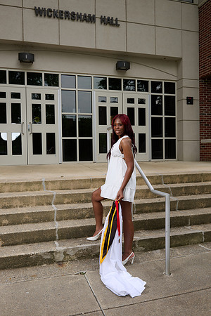 Leah and OJ Grad TRC_4116
