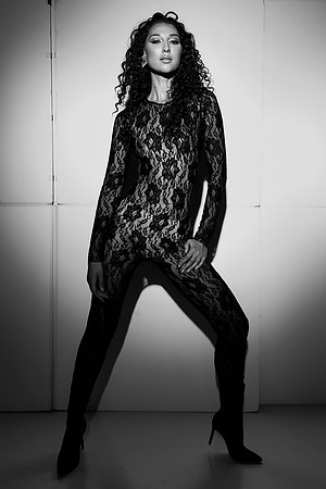 Val Pinnonla's  Fashion Session  TRS_9278