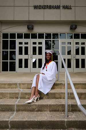 Leah and OJ Grad TRC_4099