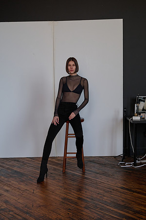 Lauryn 0049