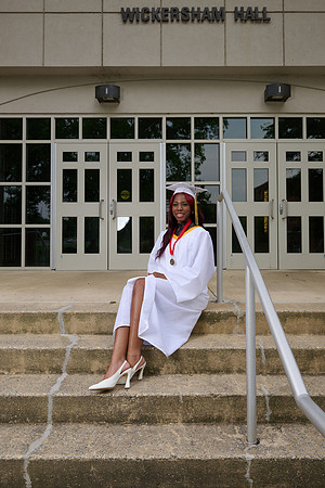 Leah and OJ Grad TRC_4098