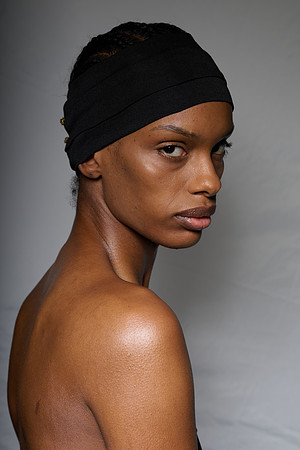 Ebony Headshots2529