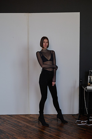 Lauryn 0037