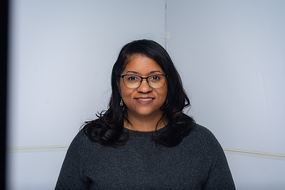Dr. Warren's podcast Headshots -1463