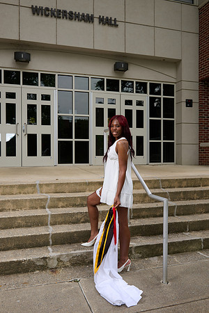 Leah and OJ Grad TRC_4115