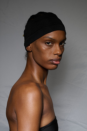 Ebony Headshots2543